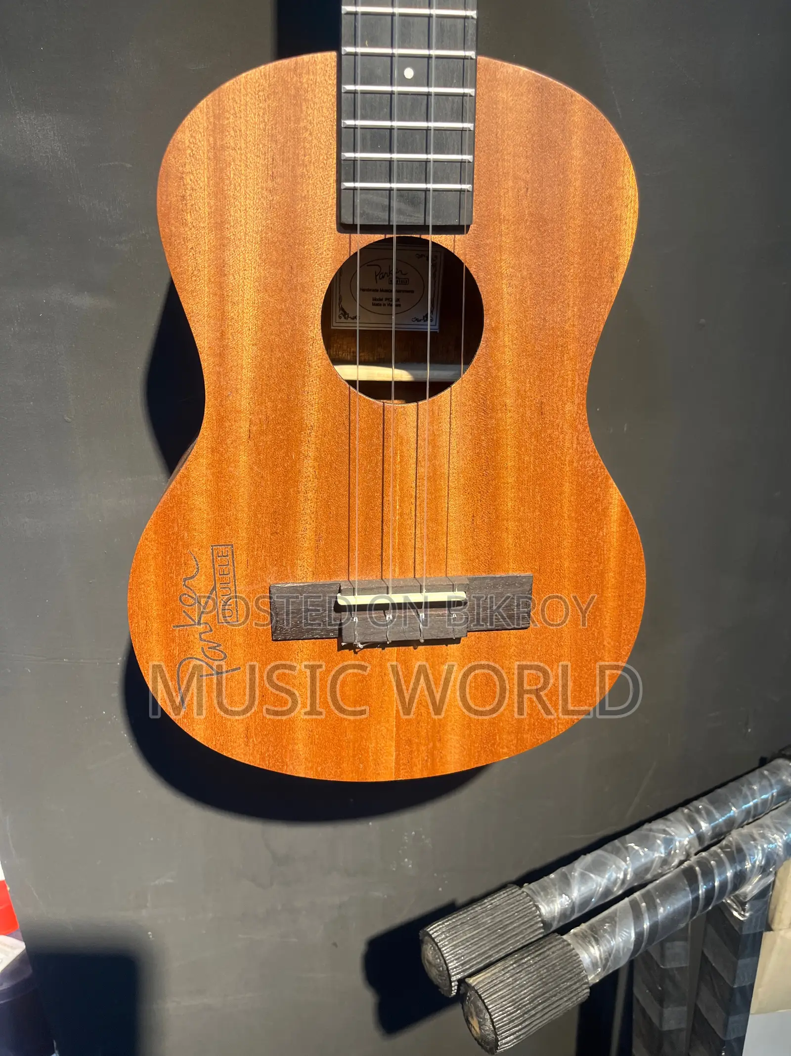 ukulele