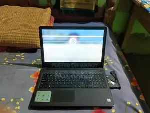 DELL Inspiron 15