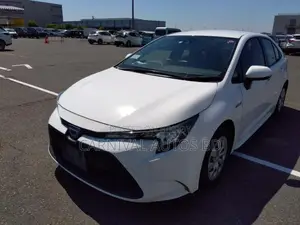 Toyota Corolla GX HYBRID 2020