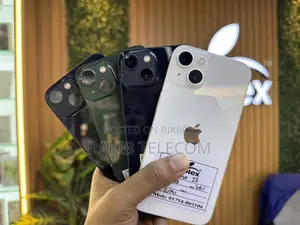 Apple iPhone 13