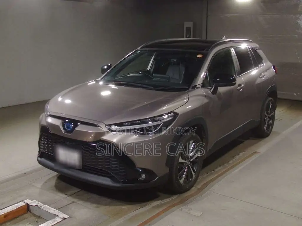 Toyota Corolla Cross z leather full load 2022