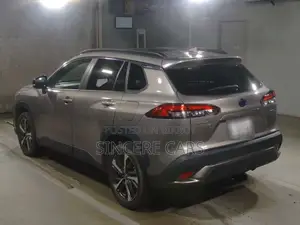 Toyota Corolla Cross z leather full load 2022