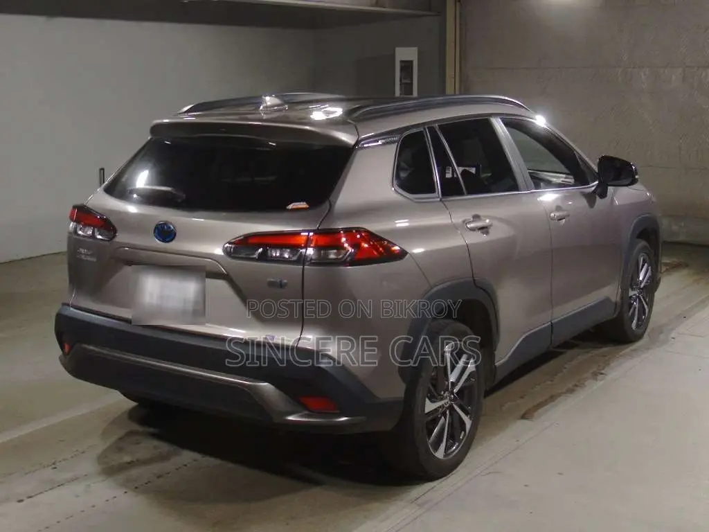 Toyota Corolla Cross z leather full load 2022