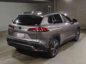Toyota Corolla Cross z leather full load 2022