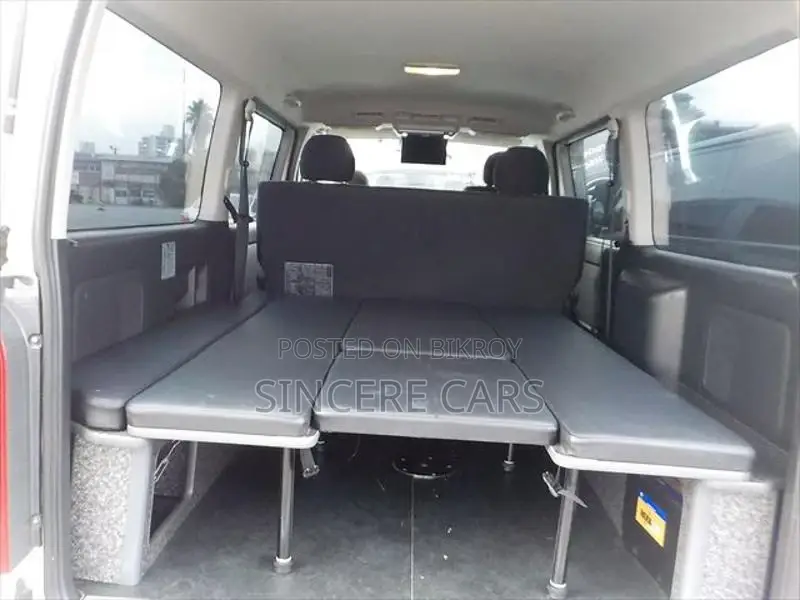 Toyota Hiace SUPER GL 2 DOOR PWR 2021