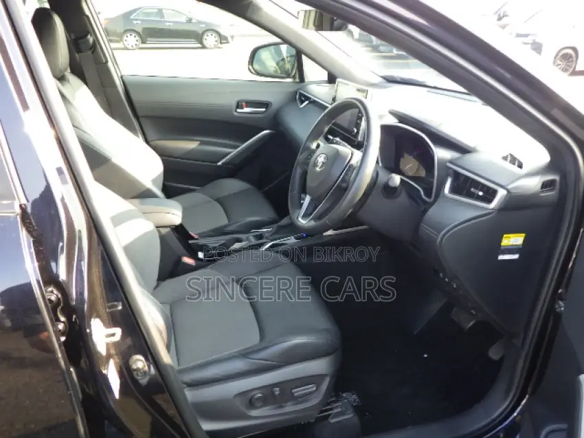 Toyota Corolla Cross Z PKG HARDTOP 2022