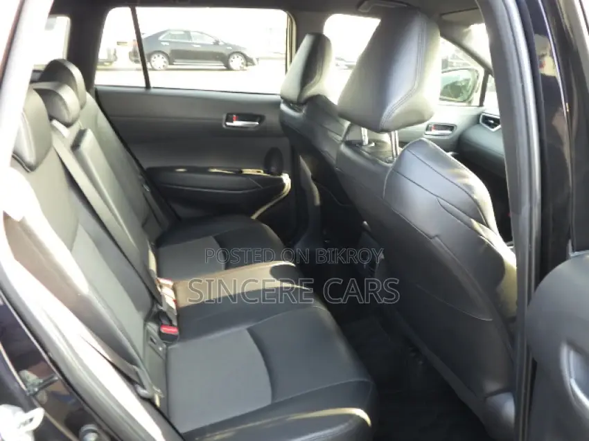 Toyota Corolla Cross Z PKG HARDTOP 2022