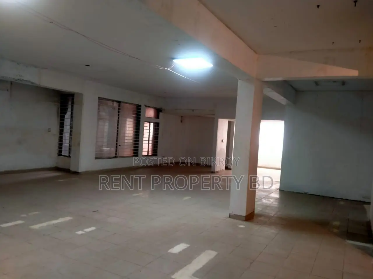 গুলশানে ৩১০০ বর্গফুটের কমার্শিয়াল ওপেন স্পেস ভাড়া হবে