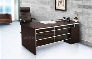Executive Table (MID-ET-004)