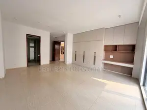 Gym, swimming pool, nice apartment for rent in Baridhara