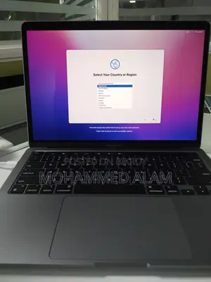 New Laptop Apple MacBook Pro 2020 16GB Apple M1 HDD 16 GB