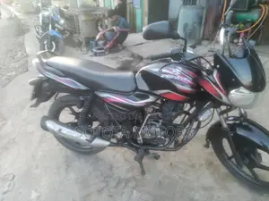 Bajaj Discover 100 2017