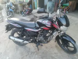 Bajaj Discover 100 2017