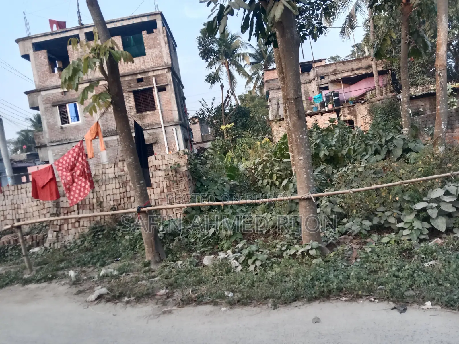 Plot for sale, suitable for shops