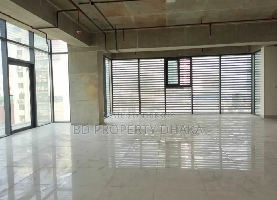 5500 Sqft Nice Open Commercial Space Rent in Mohakali