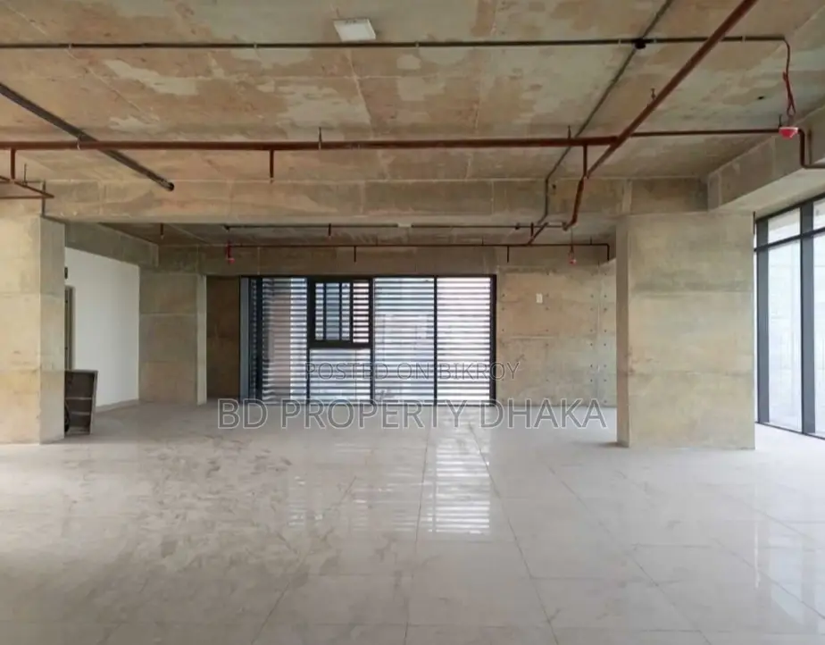 5500 Sqft Nice Open Commercial Space Rent in Mohakali