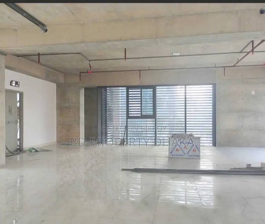 5500 Sqft Nice Open Commercial Space Rent in Mohakali