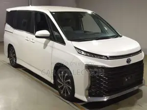 Toyota Voxy SZ hybrid 2023