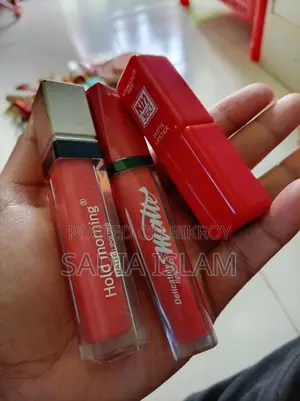 Used/unused Make-up Item