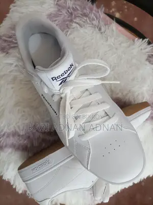 Sneakers Fir Sale