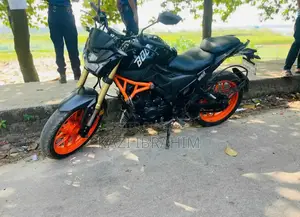 Runner Bolt 165R ` 2023
