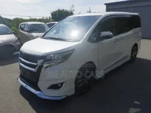 Toyota Esquire Petrol Gi Sunroof 2021