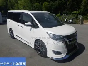 Toyota Esquire Petrol Gi Sunroof 2021