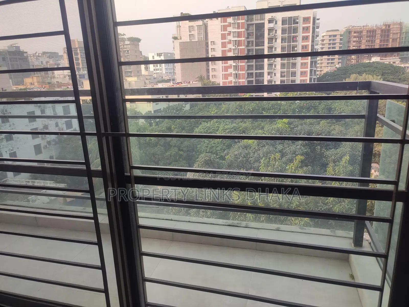 Affordable flat with Gym, Swimming pool at north Gulshan