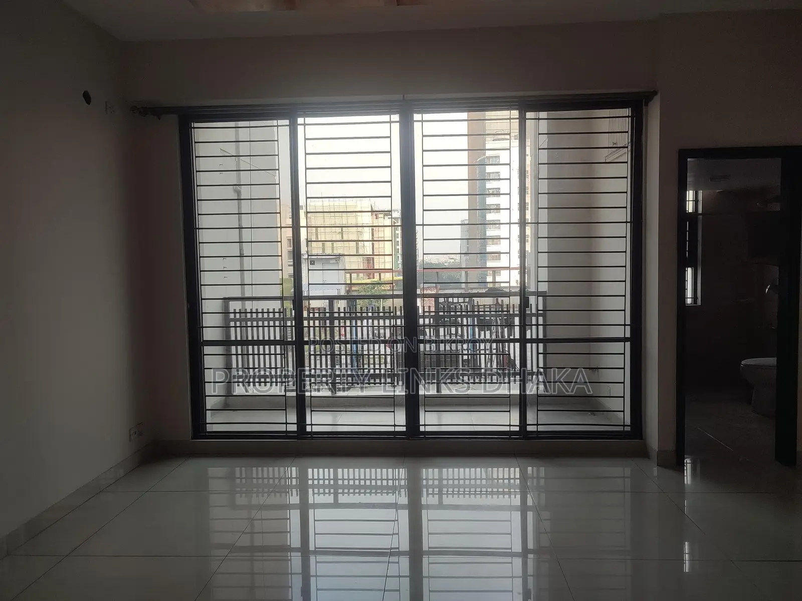 Affordable flat with Gym, Swimming pool at north Gulshan