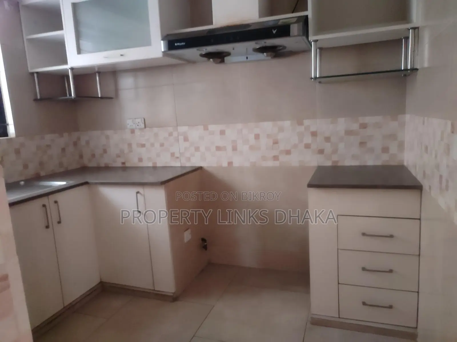 Affordable flat with Gym, Swimming pool at north Gulshan