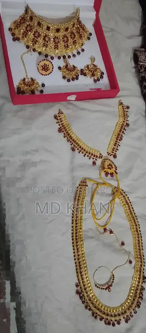 একেবারে নতুন নেকলেস ফুল সেট বিক্রি করা হবে