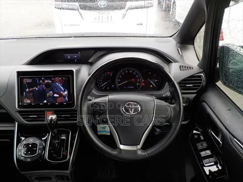 Toyota Esquire GI NON HYB 4.5 POINT 2021