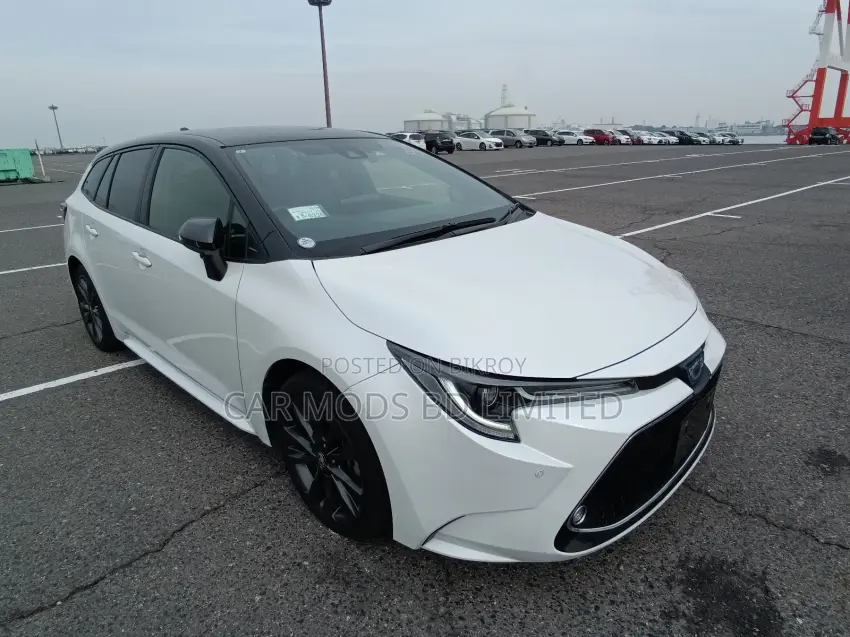 Toyota Corolla Touring WxB 2021