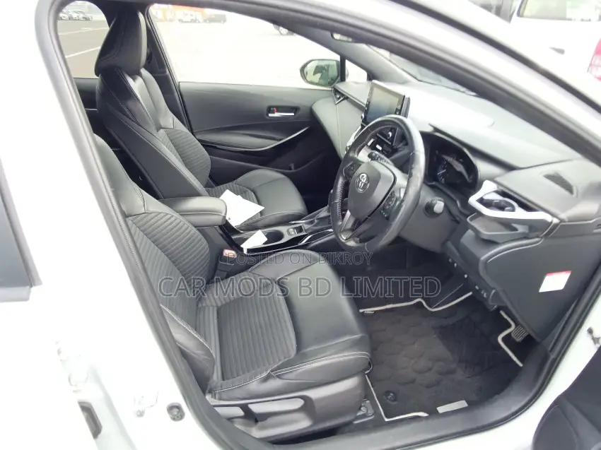 Toyota Corolla Touring WxB 2021