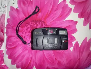 Yashica Ez Mate Camera