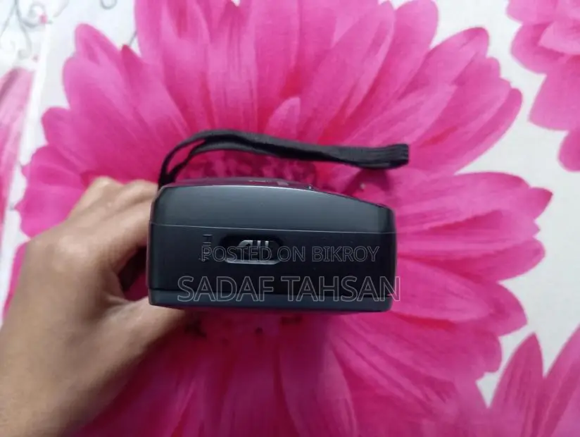 Yashica Ez Mate Camera
