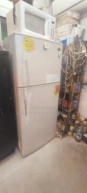 Samsung 17 Cft Non Fost Refrigerator