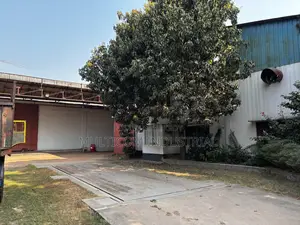 কাঁচপুর, নারায়ণগঞ্জে ৬০,০০০ বর্গফুটের ওয়্যারহাউস শেড (ঢাকা-চট্টগ্রাম হাইওয়ে)