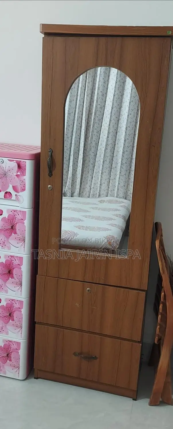 Single Wooden Almirah with Mirror