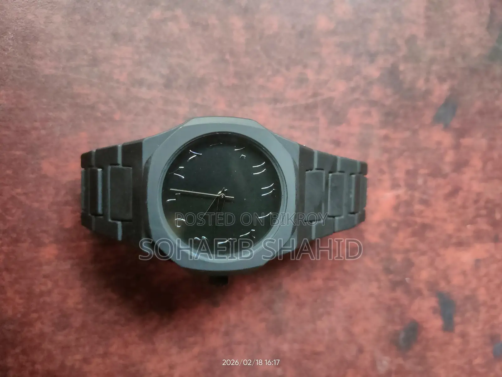 Analogue Watch For Sale