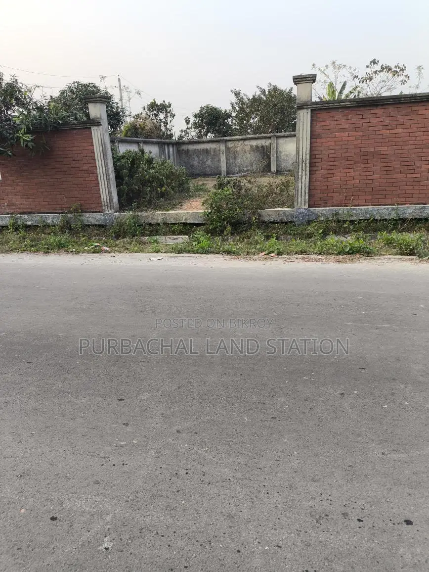 Near moyjuddin square south face 5katha plot sale in sector:15,Purbachal