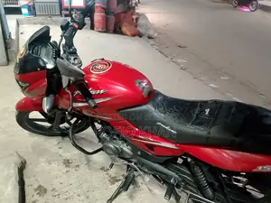 Bajaj Pulsar 2018