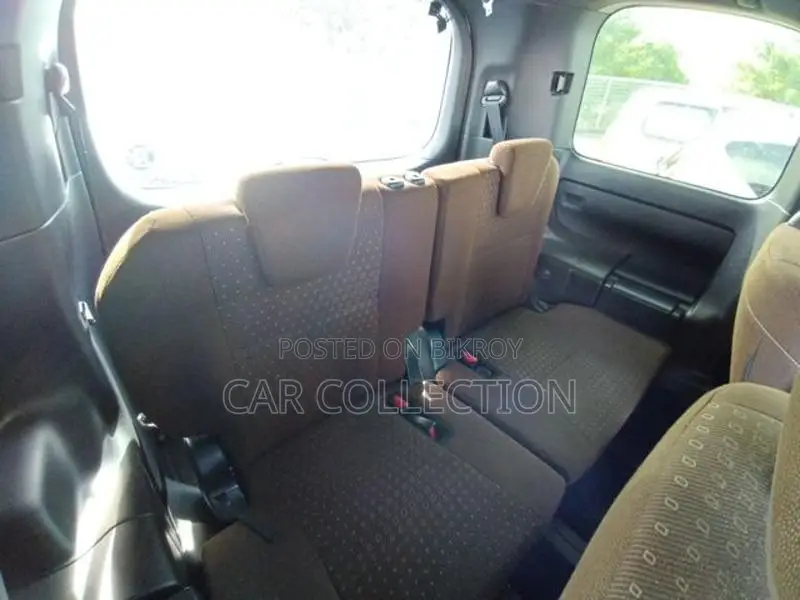 Toyota Noah G Hybrid Black 2021