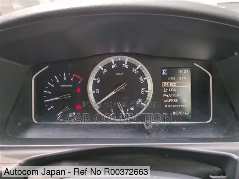 Toyota Hiace GL Pearl 2020