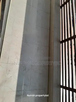 1400sq New Luxury Sami Furnish Flat Rent