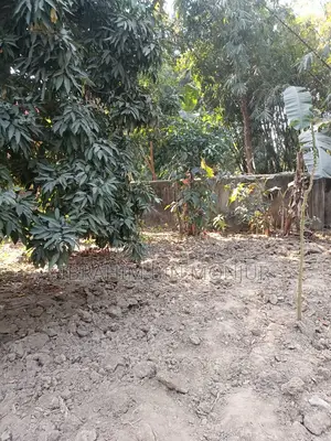 ৩ কাঠা জমি বিক্রয় হবে