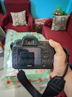 Nikon D90 DSLR Camera