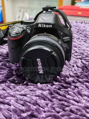 Nikon D5200 ক্যামেরা