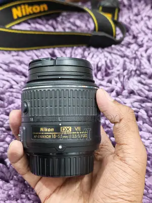 Nikon D5200 ক্যামেরা