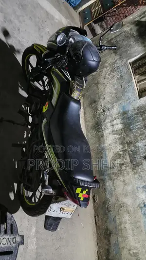 TVS Metro 2017
